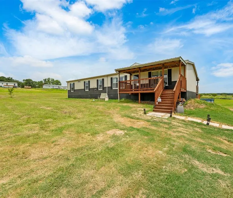 141 Kid Road, Boyd TX 76023