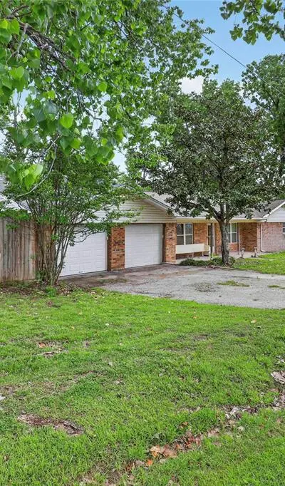 702 El Camino Real, Chico TX 76431 - Photo 3