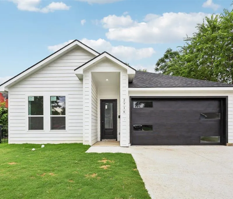 2716 E 12th Street, Fort Worth TX 76111