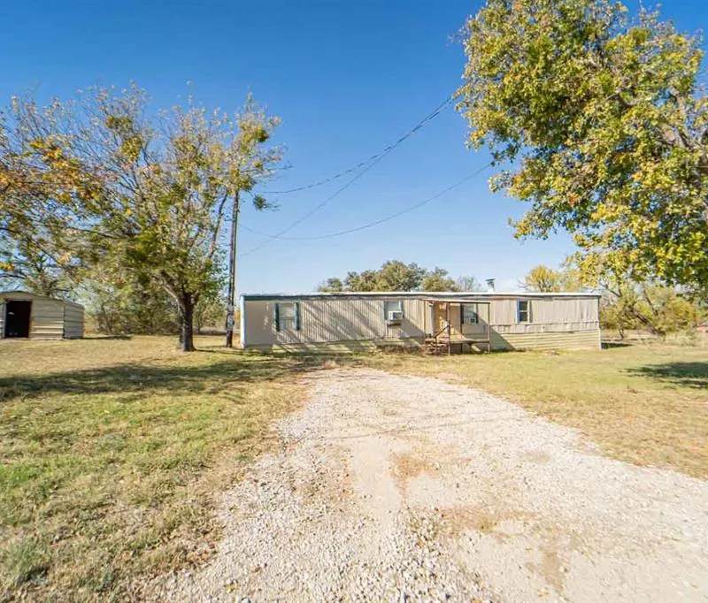 516 S Butte Street, Breckenridge TX 76424