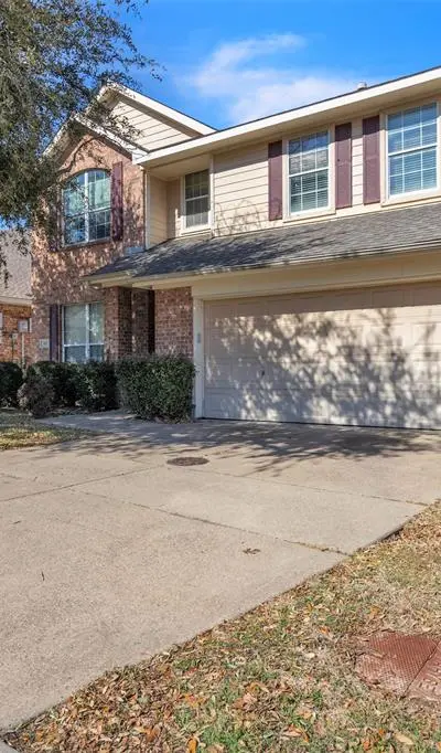 303 Sorrel, Duncanville TX 75137 - Photo 2