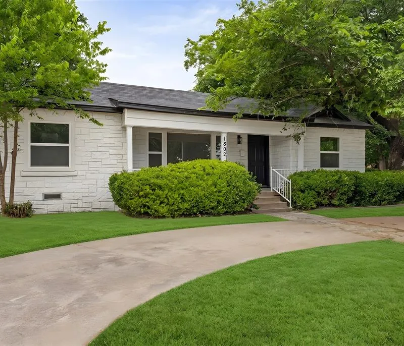 1802 Ederville Road S, Fort Worth TX 76103