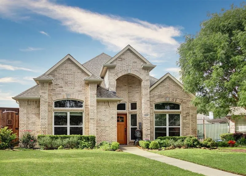 4144 Briarbend Road, Dallas TX 75287
