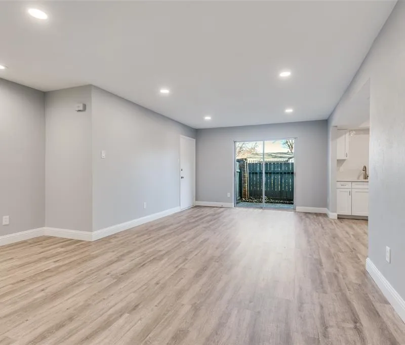 5033 Cedar Springs Road # 103, Dallas TX 75235