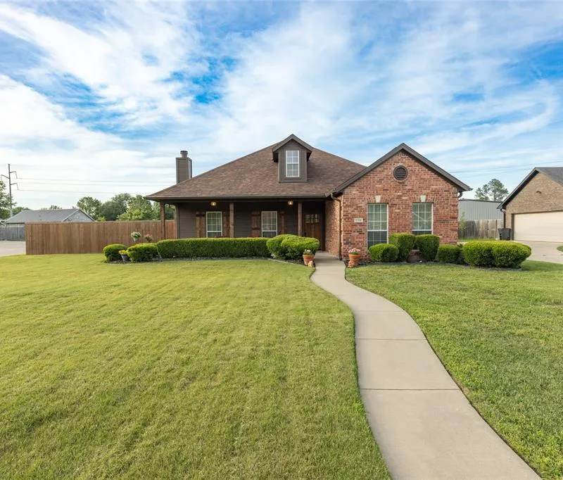 1308 Madeline Street, Commerce TX 75428