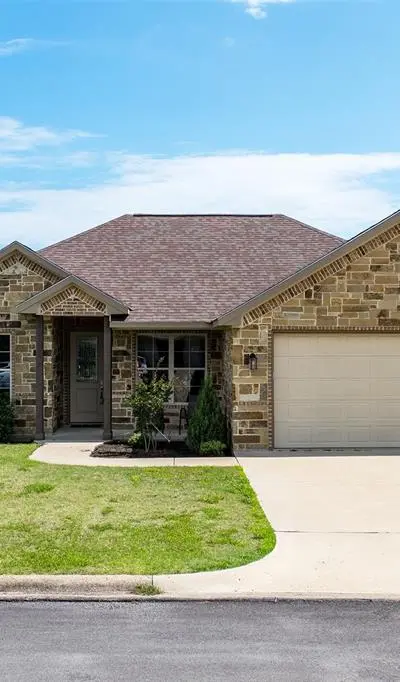 417 W Andrew Drive, Mabank TX 75147