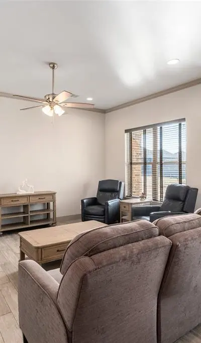 417 W Andrew Drive, Mabank TX 75147 - Photo 5