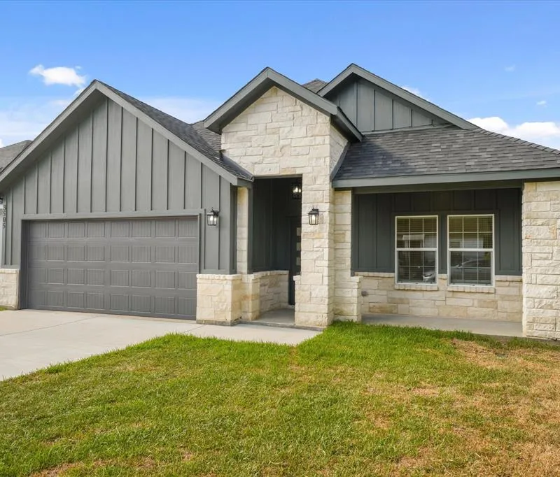 3505 Thannisch Avenue, Fort Worth TX 76105