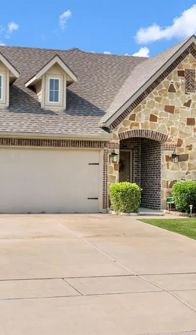560 Winnetka Drive, Oak Point TX 75068 - Photo 2