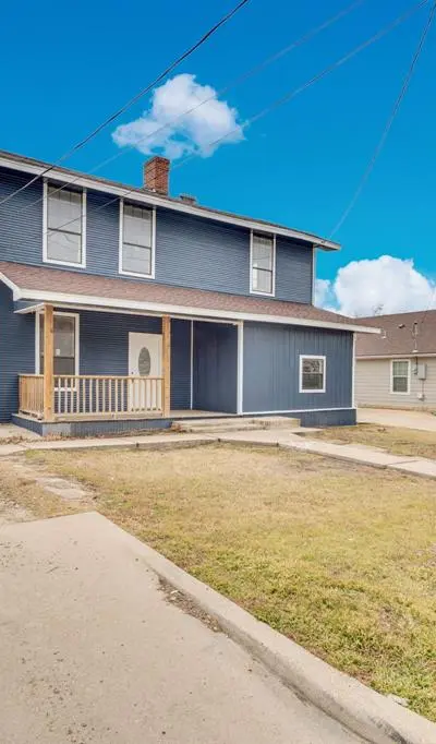 620 E Elm Street, Hillsboro TX 76645 - Photo 2