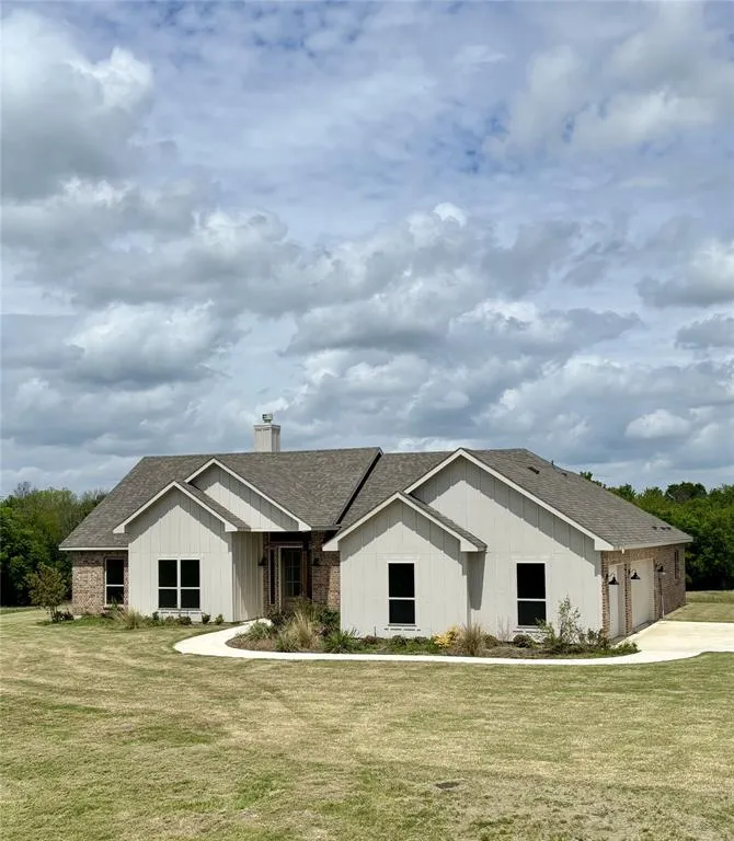 1026 CR 1610, Lone Oak TX 75453