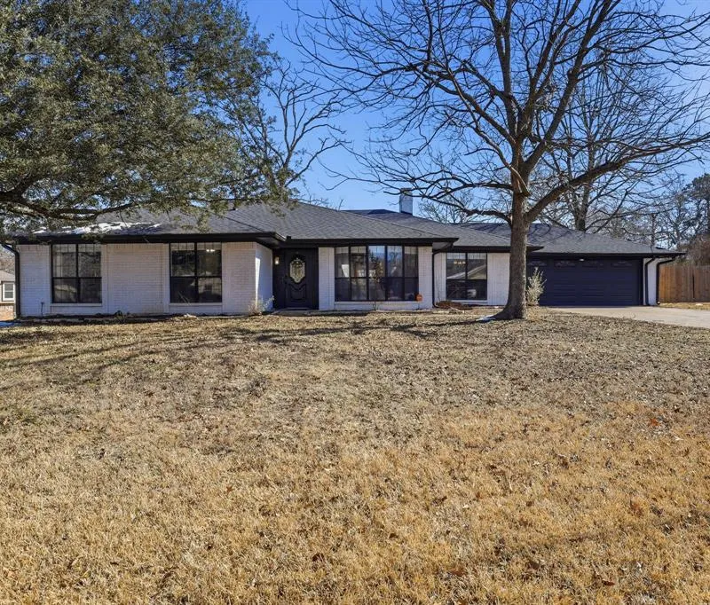 1050 Post Oak Lane, Reno TX 75462