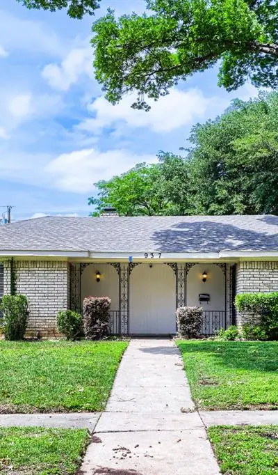 937 Birchwood Drive, Lancaster TX 75146