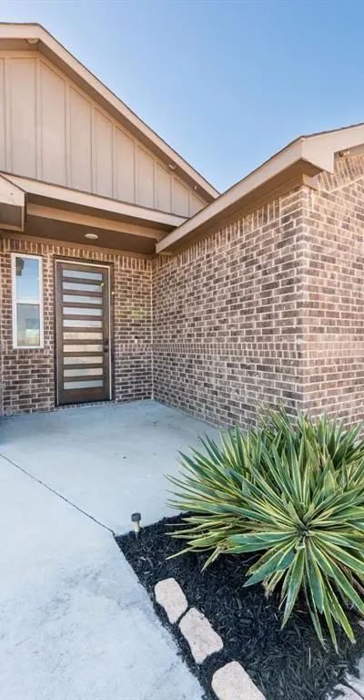 315 Delatorre Street, Trenton TX 75490 - Photo 4