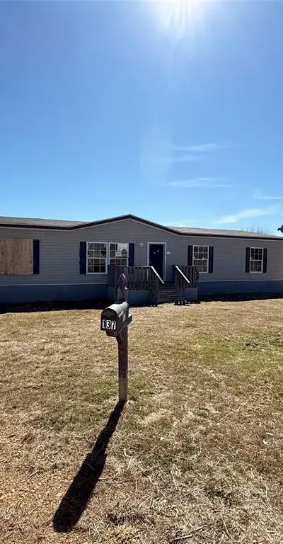 137 Stewart Street, New Fairview TX 76078 - Photo 2