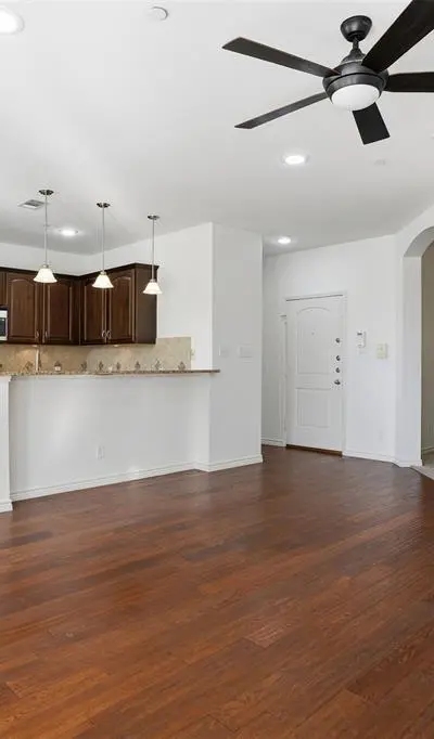 950 Henderson Street # 1214, Fort Worth TX 76102 - Photo 4
