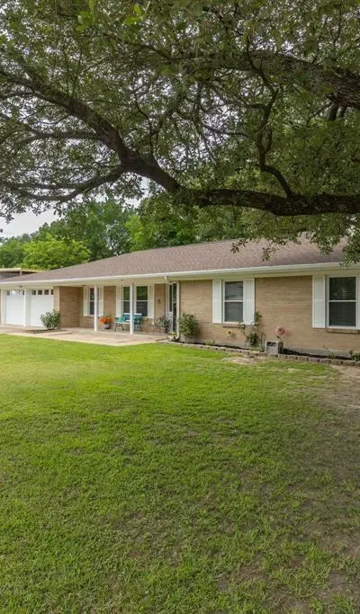 2812 Mccarley Drive, Commerce TX 75428 - Photo 3
