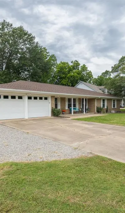 2812 Mccarley Drive, Commerce TX 75428 - Photo 4