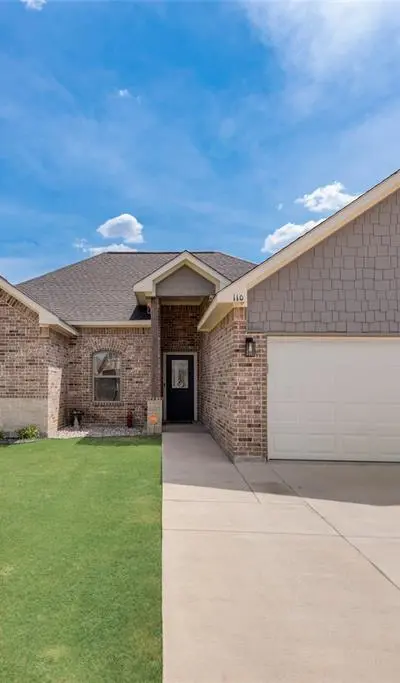 110 Springleaf Lane, Mabank TX 75147 - Photo 2