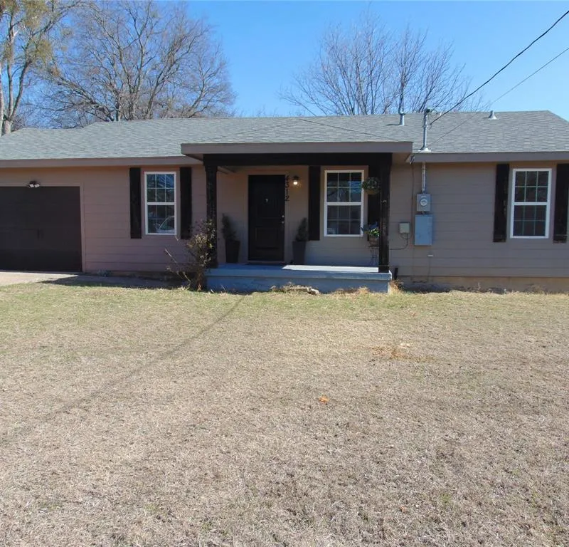 4312 Franklin Street, Lancaster TX 75134