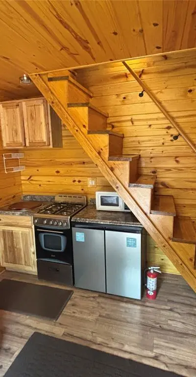 974 County Road 2819, Eustace TX 75124 - Photo 2