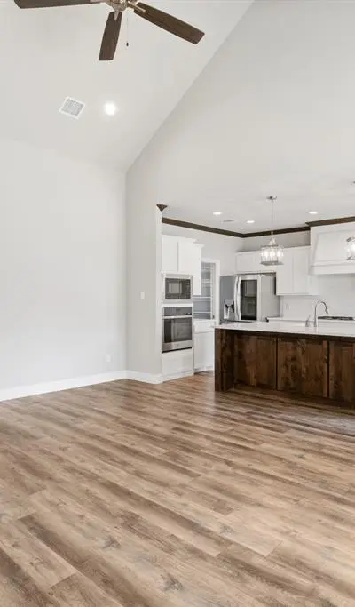 1045 Churchill Lane, Millsap TX 76066 - Photo 2