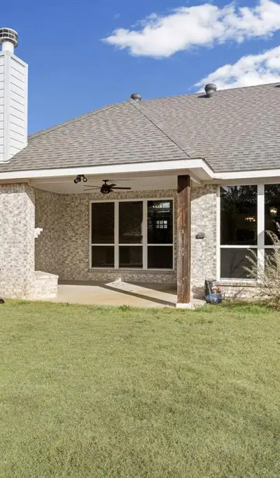1045 Churchill Lane, Millsap TX 76066 - Photo 5