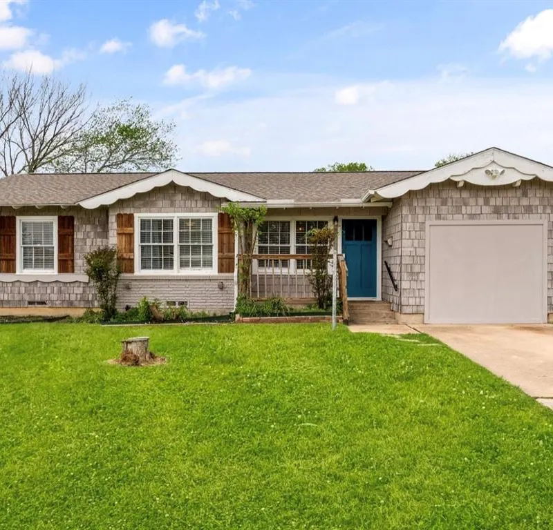 1110 Park Street, Arlington TX 76011