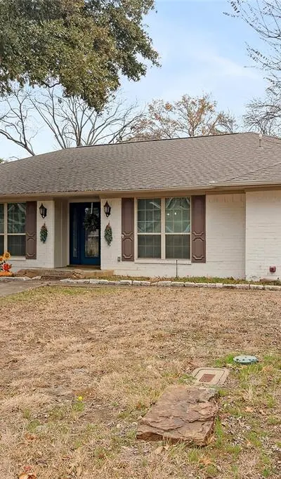 524 Northridge Street, Denton TX 76201 - Photo 2
