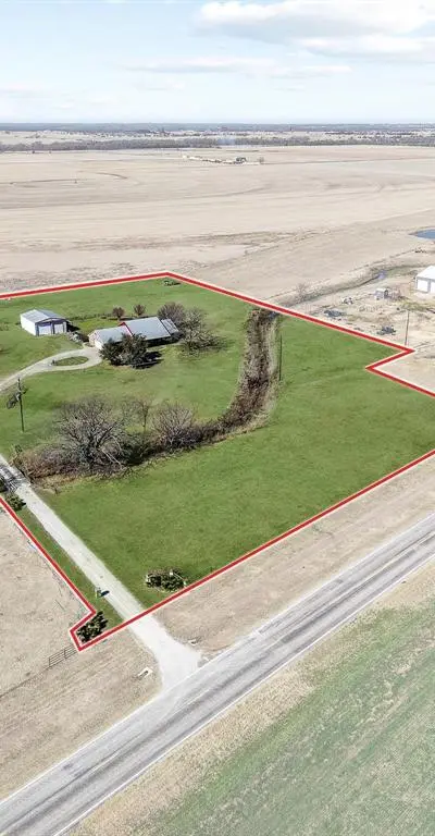 1233 FM 901, Collinsville TX 76233 - Photo 2