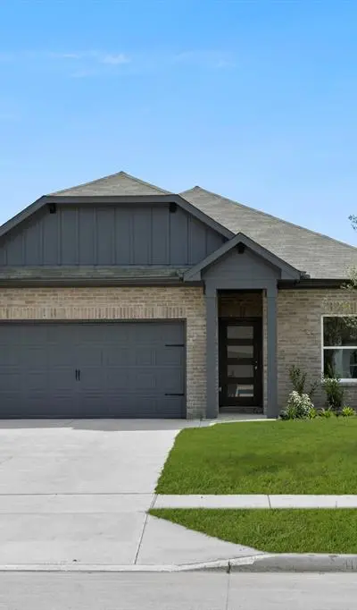 1221 Anderson Drive, Trenton TX 75490