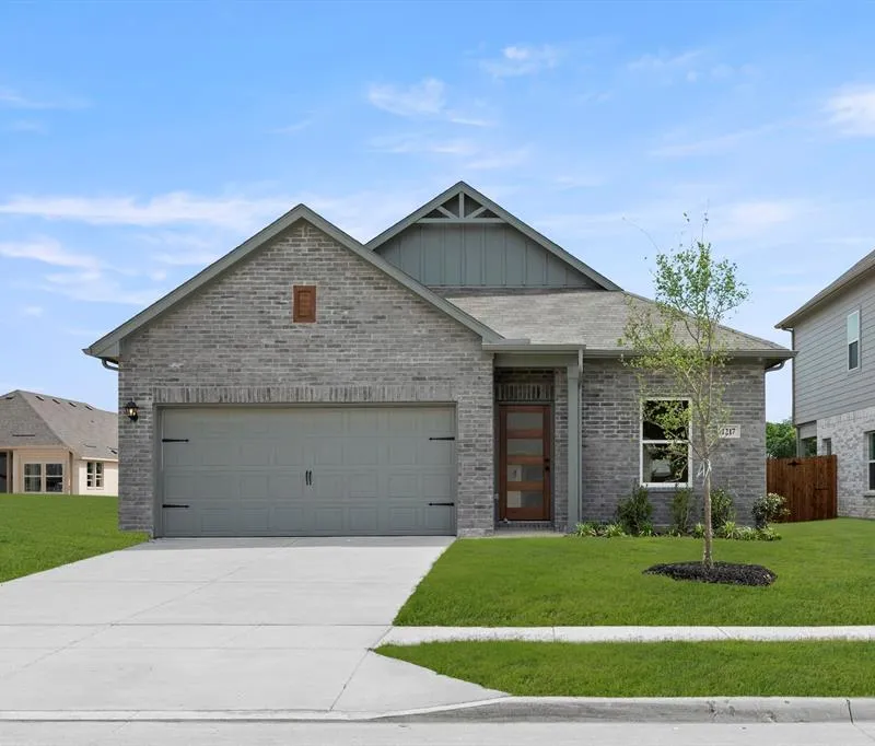 1217 Anderson Drive, Trenton TX 75490