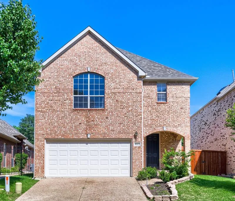 8115 Dogwood Lane, Irving TX 75063