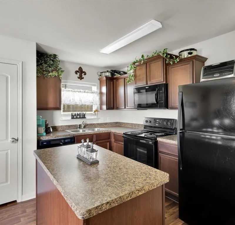 1808 Douglas Street, Howe TX 75459