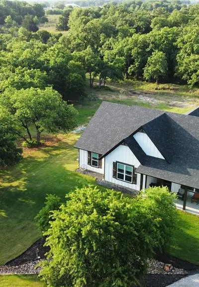 165 Rolling Bend Road, Alvord TX 76225