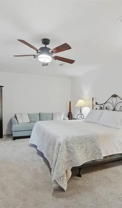 231 Cayuga Trail, Lake Kiowa TX 76240 - Photo 5