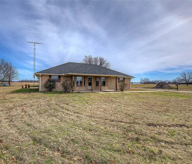 6006 County Road 4604, Commerce TX 75428