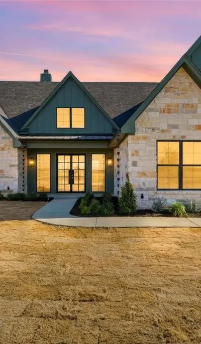 348 Lacek Mill Road, China Spring TX 76633