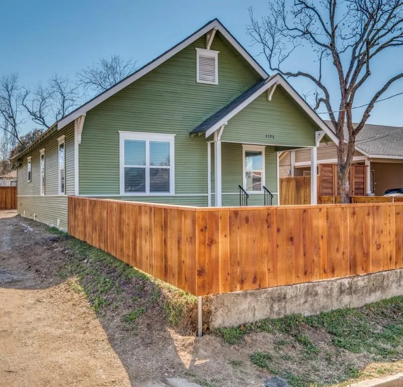 4306 Jamaica Street, Dallas TX 75210