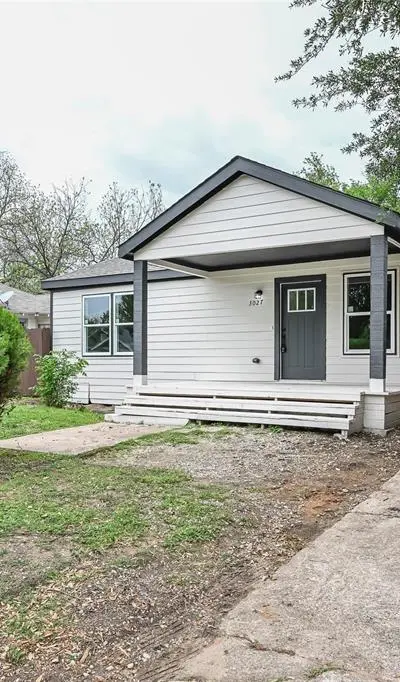 3027 Jerome Street, Dallas TX 75223 - Photo 2