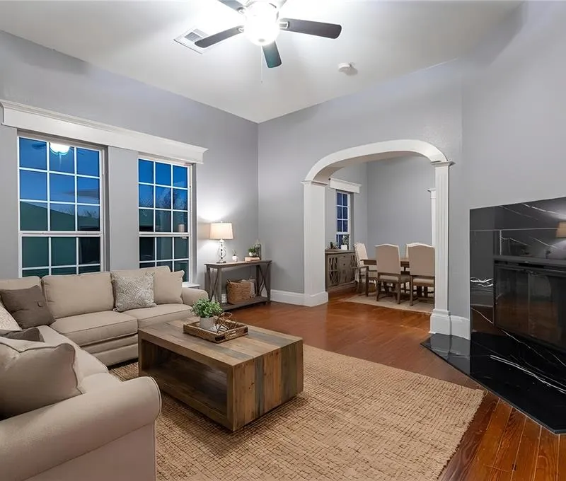 324 E Pace Street, Frost TX 76641