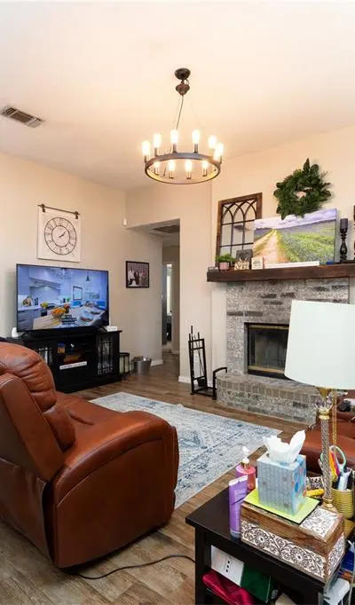 6004 Ten Wood Court, Arlington TX 76018 - Photo 4