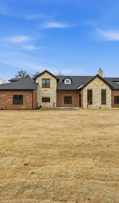 326 Willow Creek Lane, Ovilla TX 75154 - Photo 2