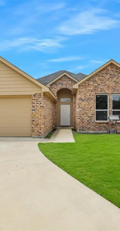 3101 Eastcrest Court, Fort Worth TX 76105