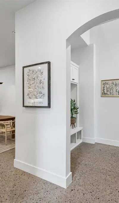 5104 Vandelia Street, Dallas TX 75235 - Photo 2