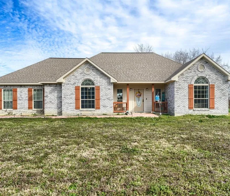 100 County Road 4719, Cumby TX 75433