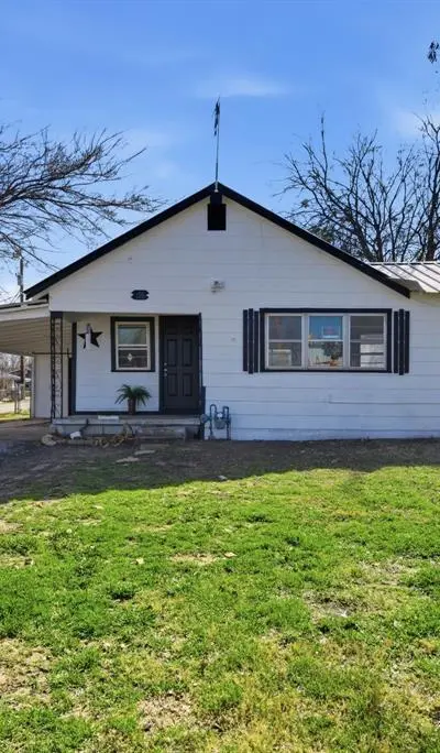 116 E Lipan Drive, Lipan TX 76462
