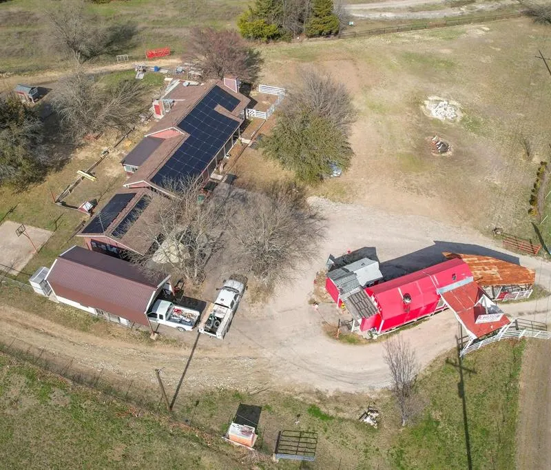 11678 STATE HIGHWAY 121, Trenton TX 75490