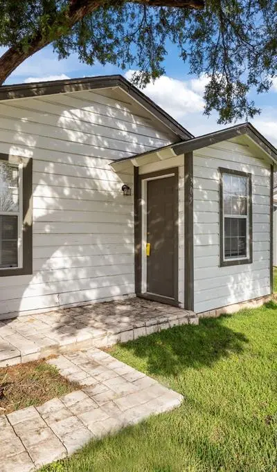 309 Hallvale Drive, White Settlement TX 76108
