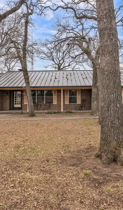 5400 County Road 402, Grandview TX 76050